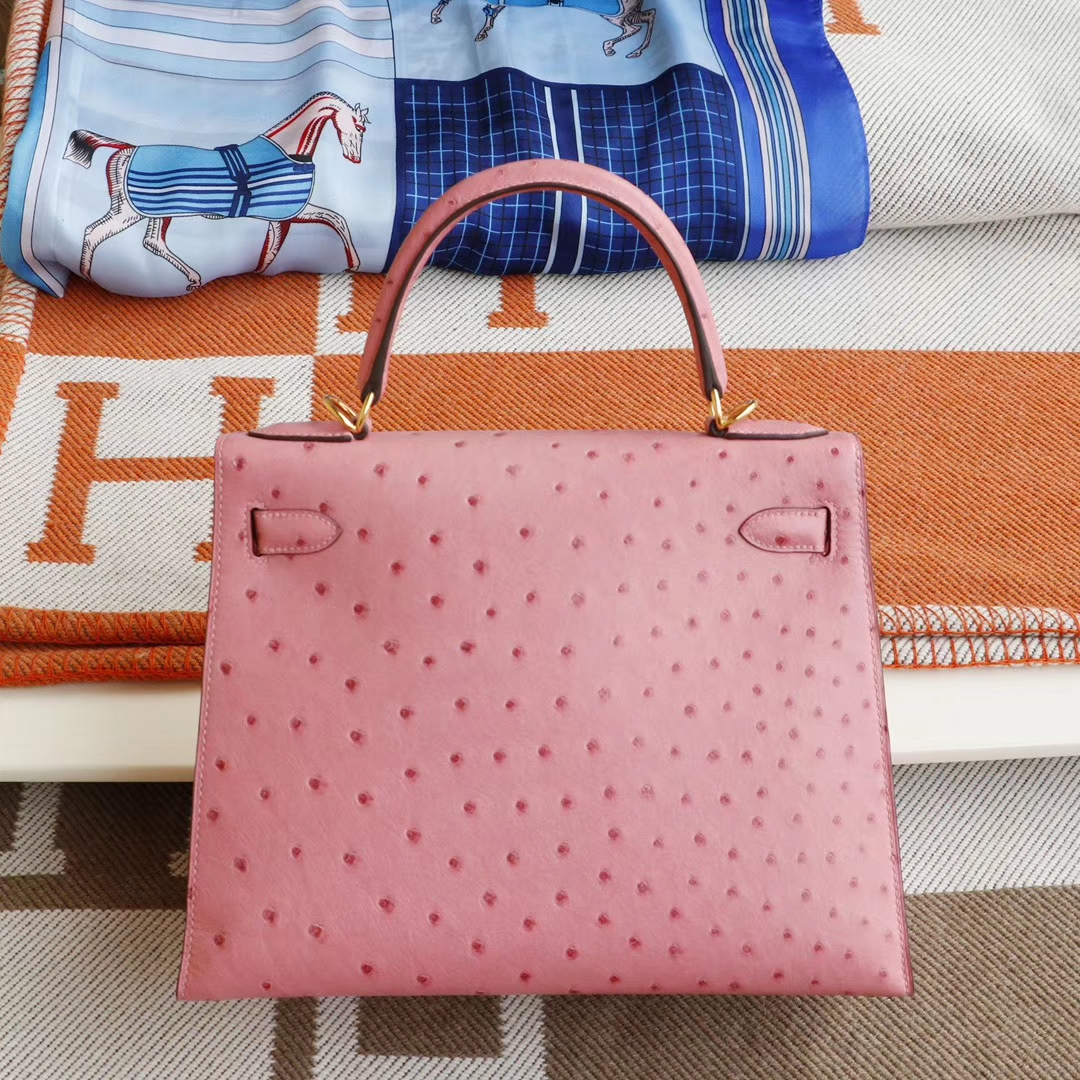 Hermes 1Q奶昔粉 外缝 金扣 Kelly28CM 南非鸵鸟皮 凯丽凯莉包 纯手缝蜡线缝制