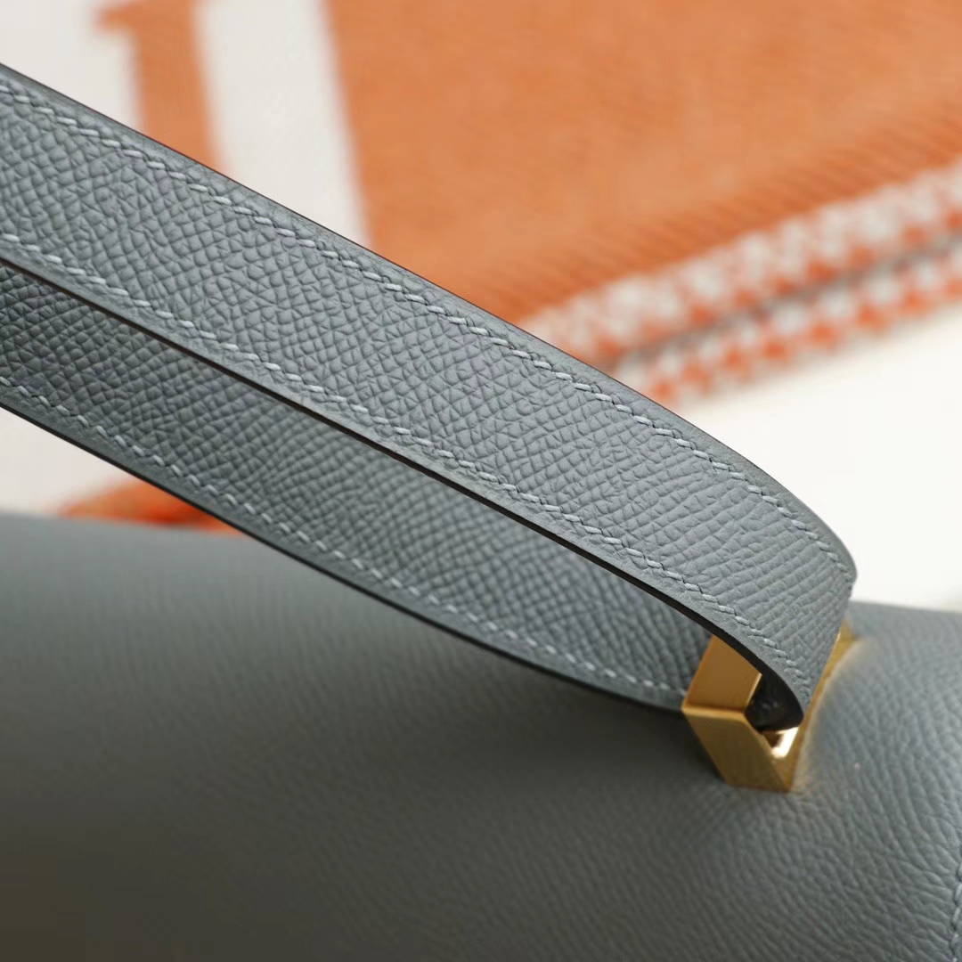 HERMES 爱马仕 新色C63杏仁绿 金扣 Constance24CM 空姐包 原厂Epsom皮 纯手工手缝