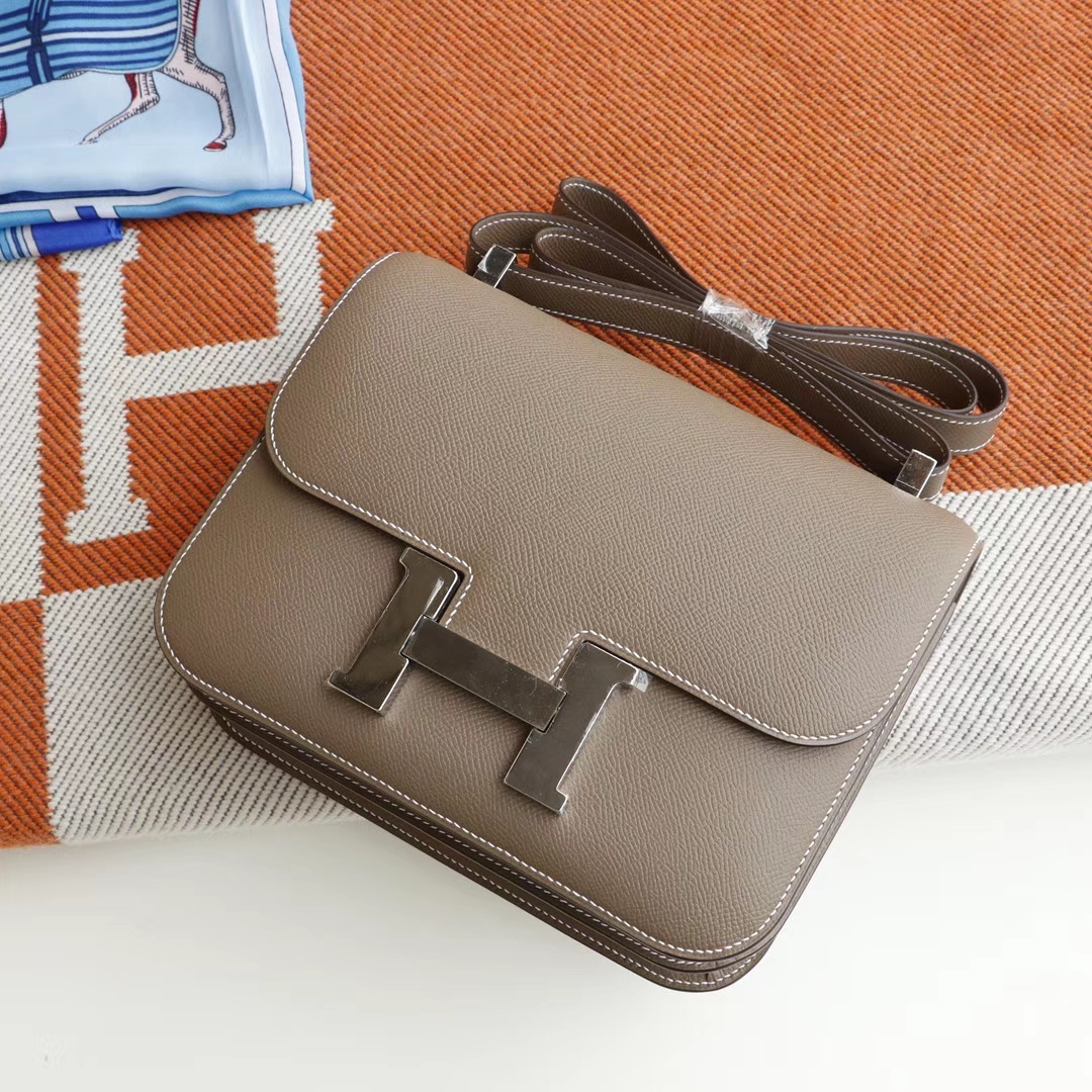 HERMES Ck18大象灰 Constance24CM 空姐包 原厂Epsom皮 银扣 纯手工手缝工艺制作