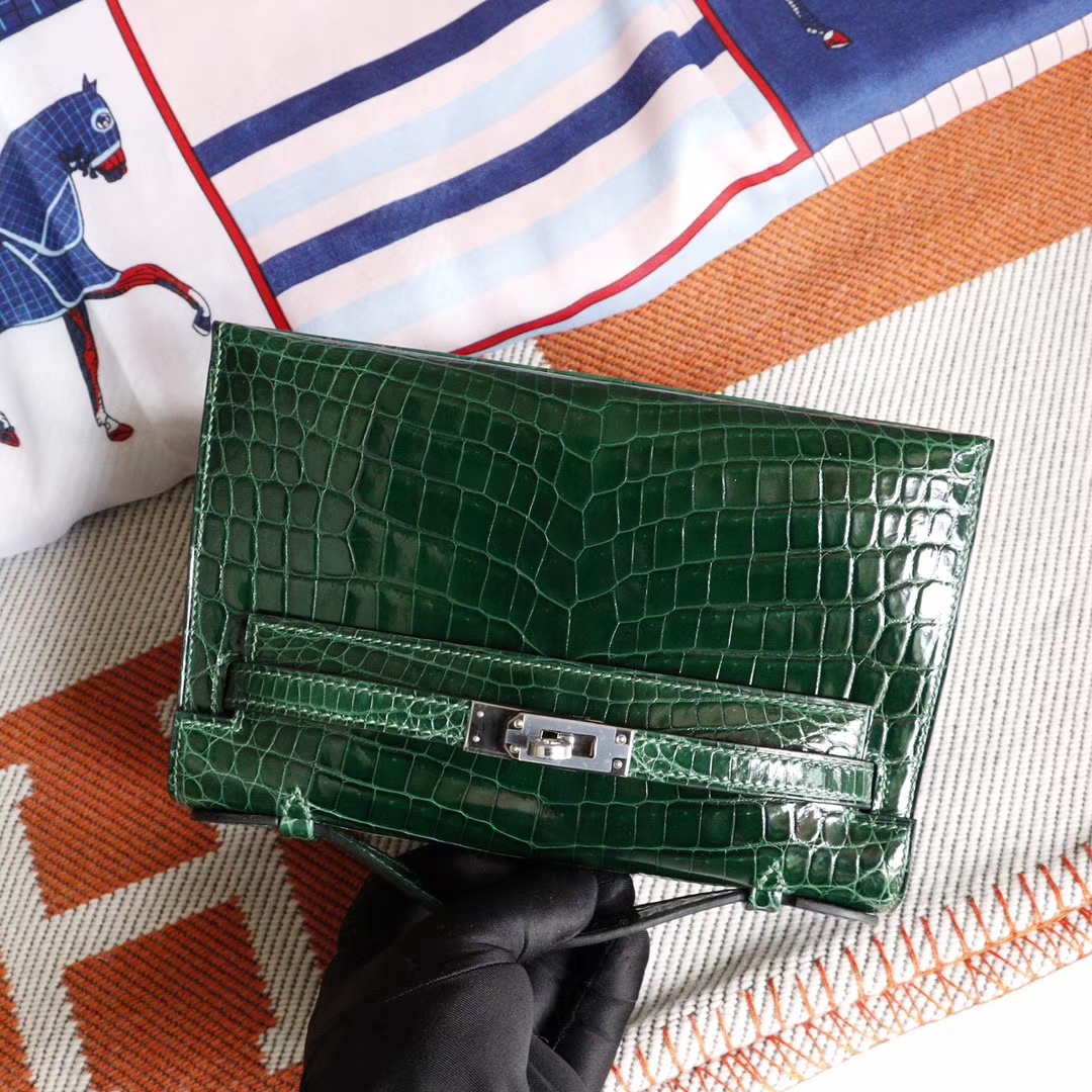 HERMES 爱马仕hermes mini kelly pochette一代 美洲鳄鱼 6Q祖母绿 刻口