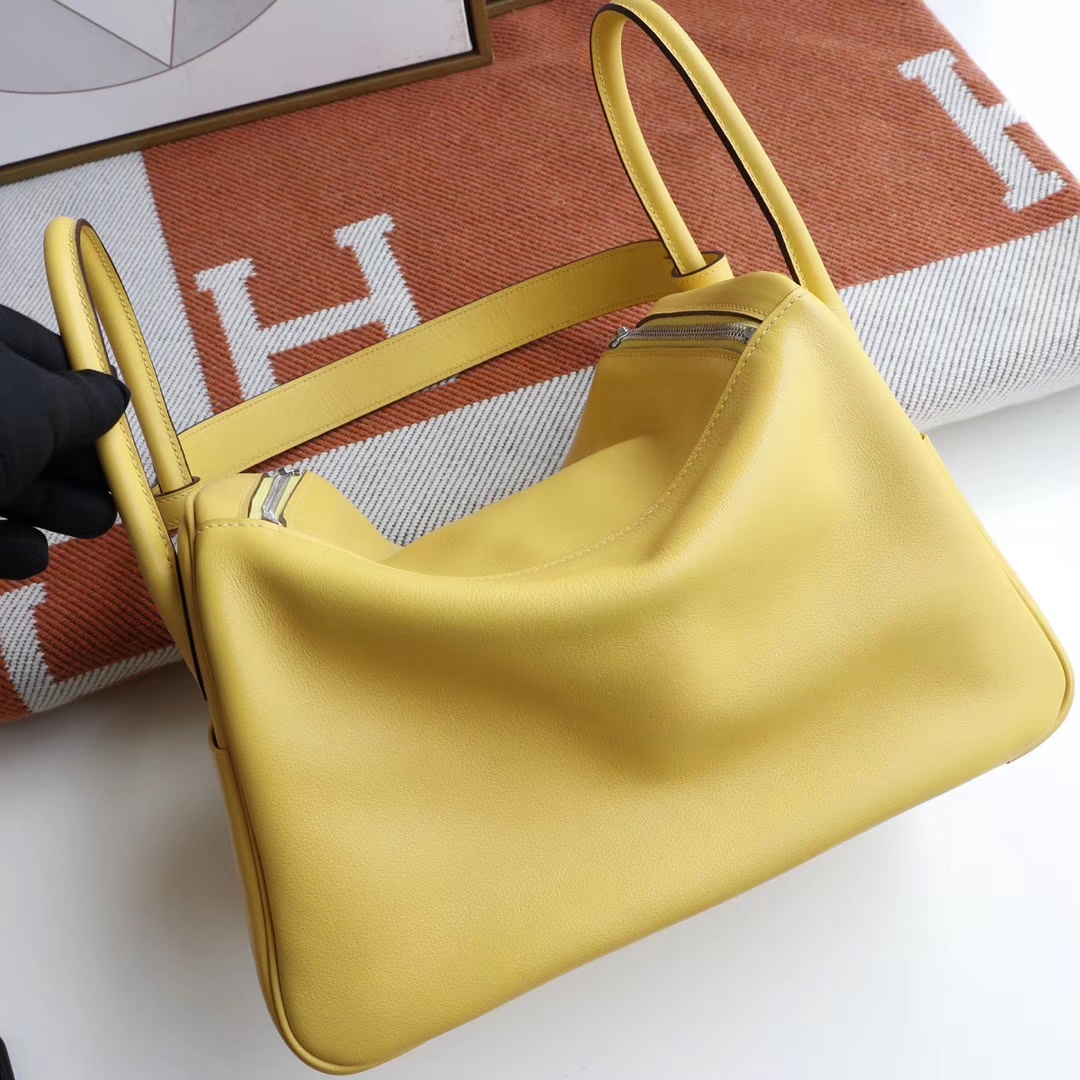 HERMES 9D琥珀黄 2019很热门的颜色 Lindy30CM togo皮 H家老师傅纯手缝蜡线 琳迪包