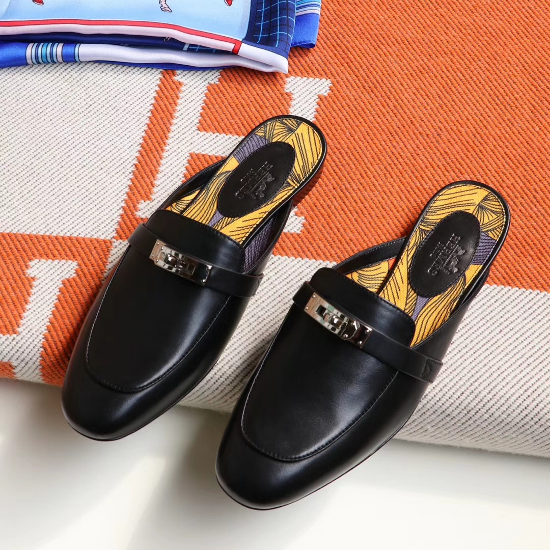 HERMES kelly扣拖鞋 黑色 银扣 39码