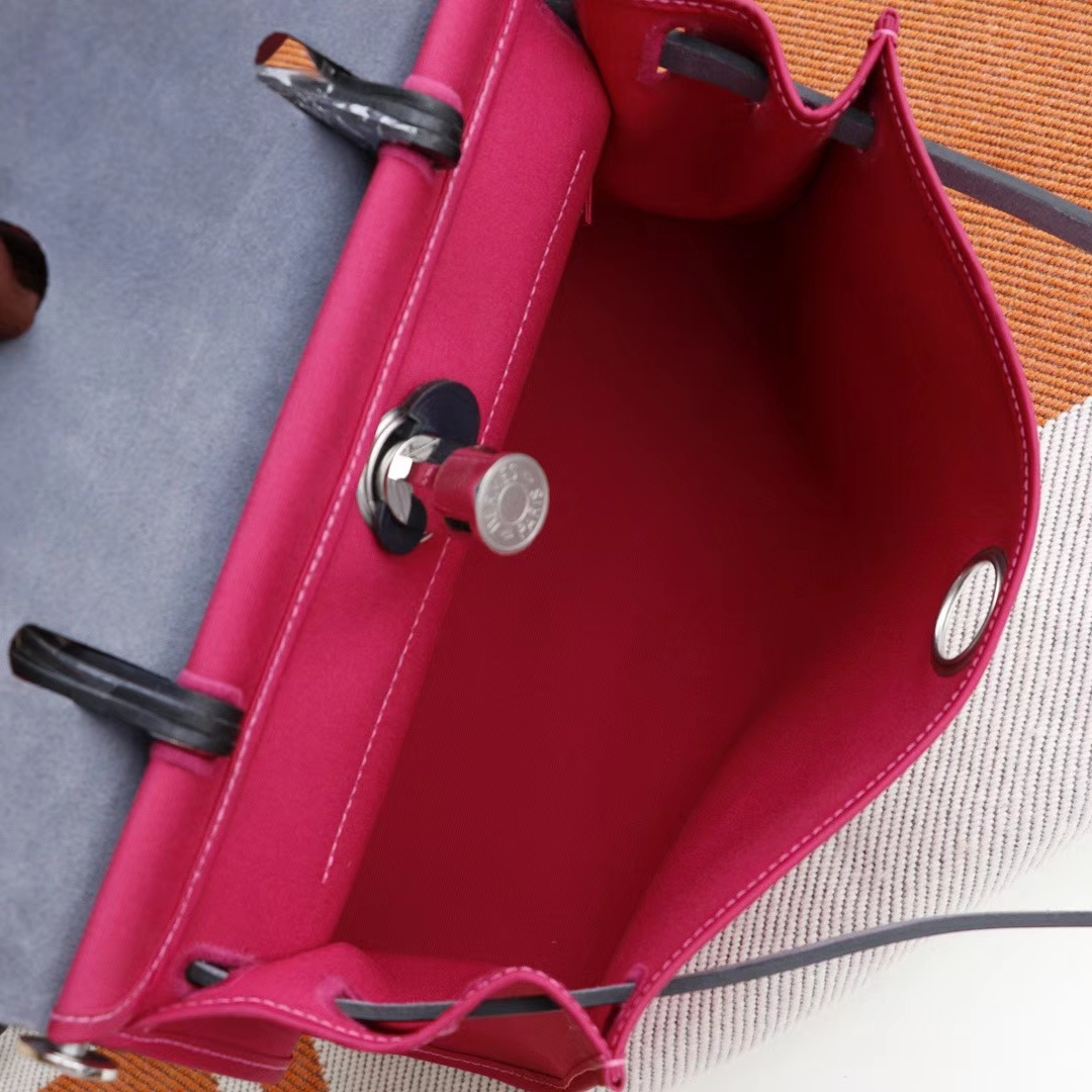 HERMES 夏季必备百搭款 Herbag 31cm 帆布系列 特别轻便 休闲款式