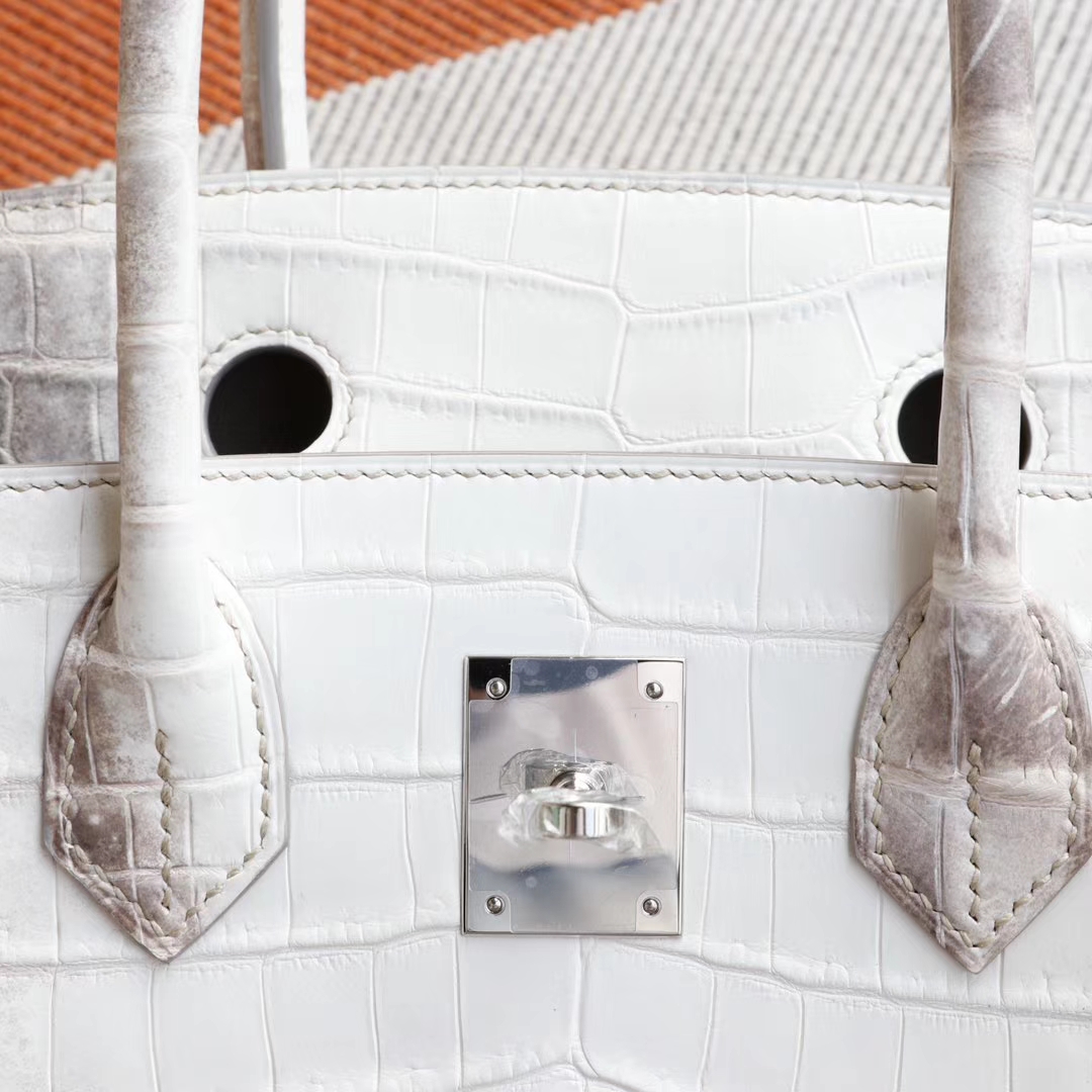 HERMES 喜马拉雅鳄鱼白 Birkin30CM 铂金包 永垂不朽的经典颜色 看着就高贵！纯手缝蜡线！
