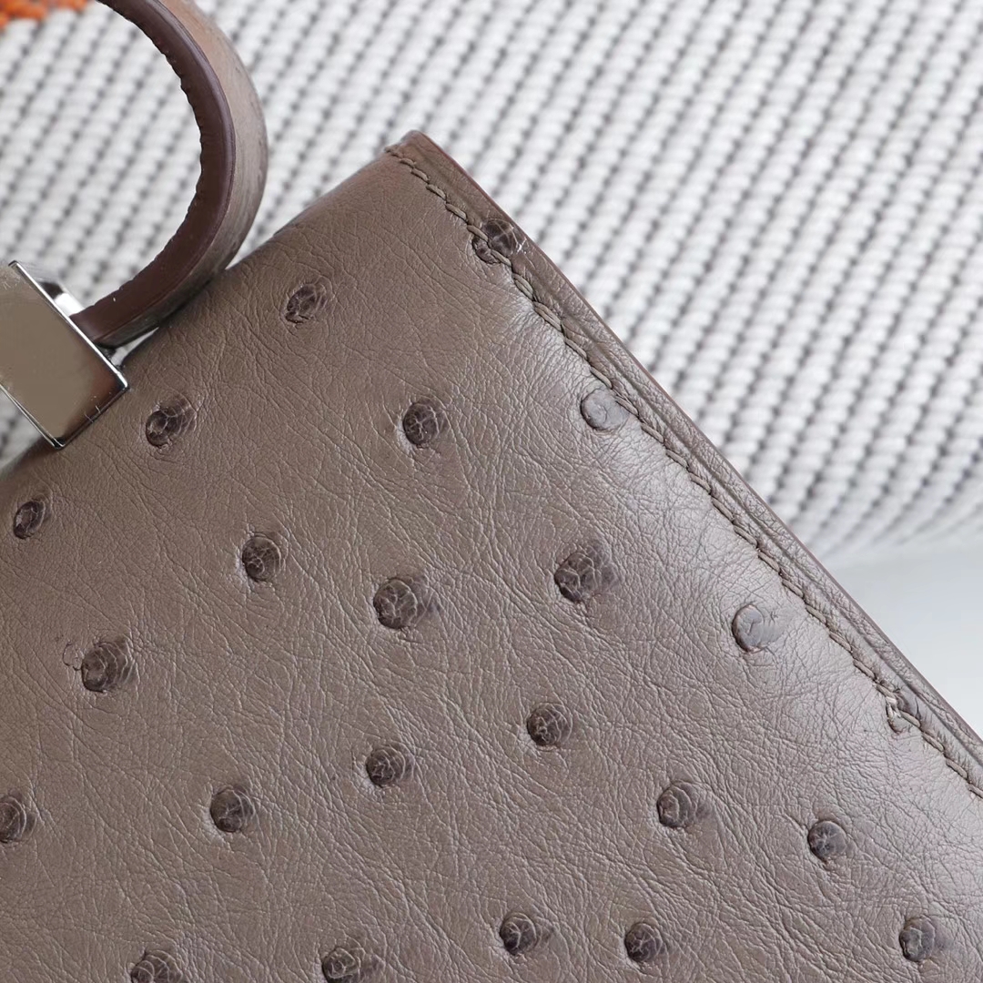 HERMES CK18大象灰 银扣 Constance26CM 空姐包26加长版 南非鸵鸟皮 纯手工手缝工艺