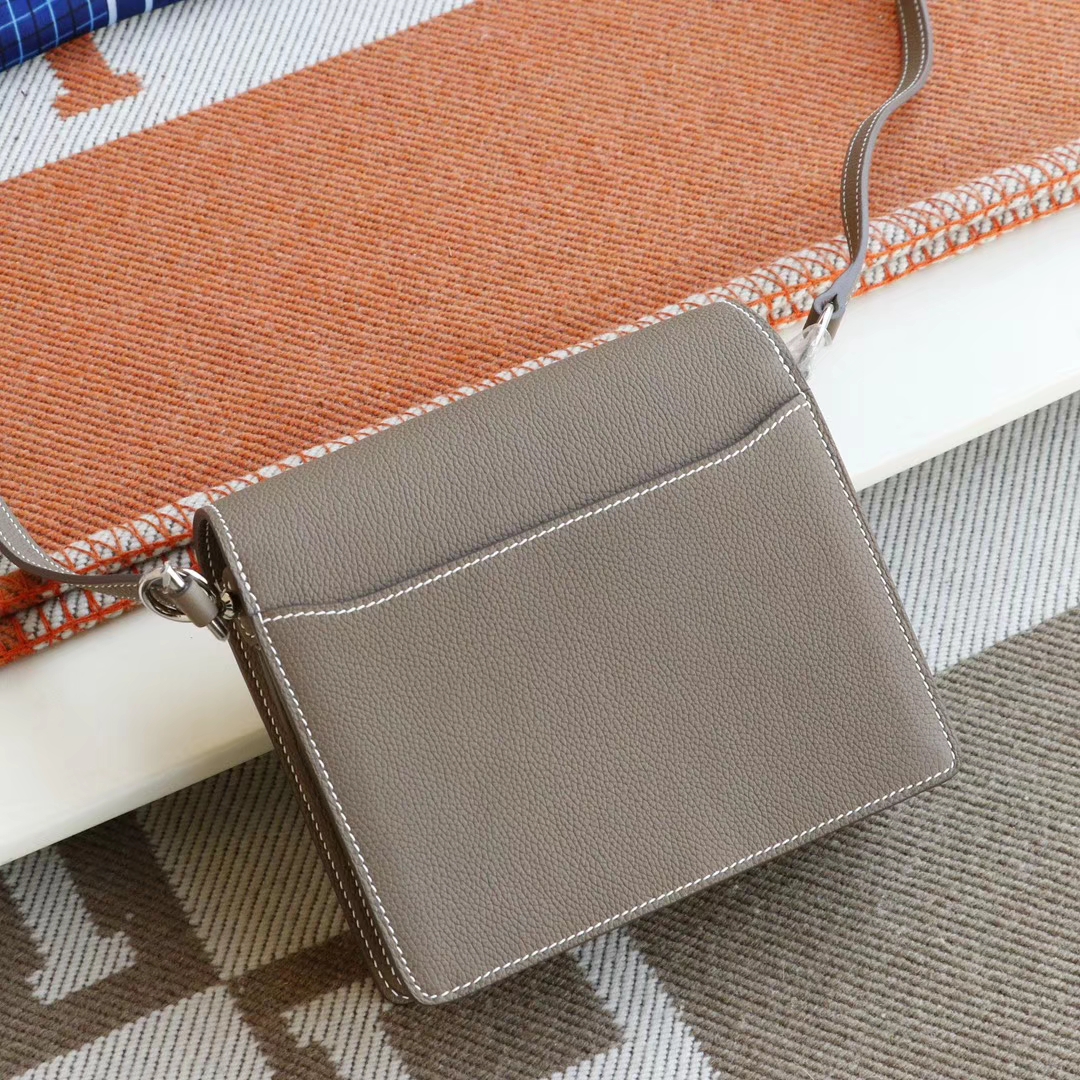 HERMES 爱马仕 CK18大象灰 银扣 Roulis19CM 猪鼻子包 原厂Togo皮 顶级纯手缝工艺缝制