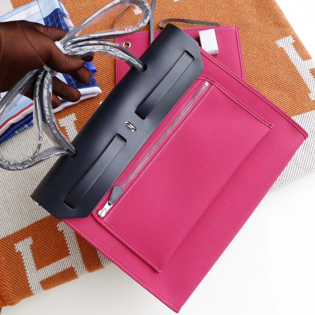 HERMES 夏季必备百搭款 Herbag 31cm 帆布系列 特别轻便 休闲款式