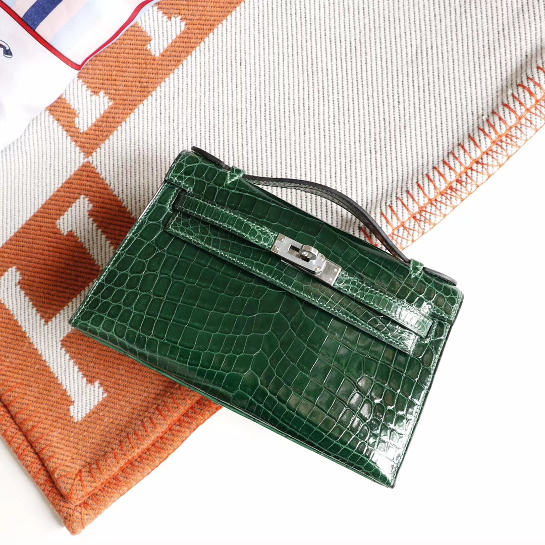 HERMES 爱马仕hermes mini kelly pochette一代 美洲鳄鱼 6Q祖母绿 刻口