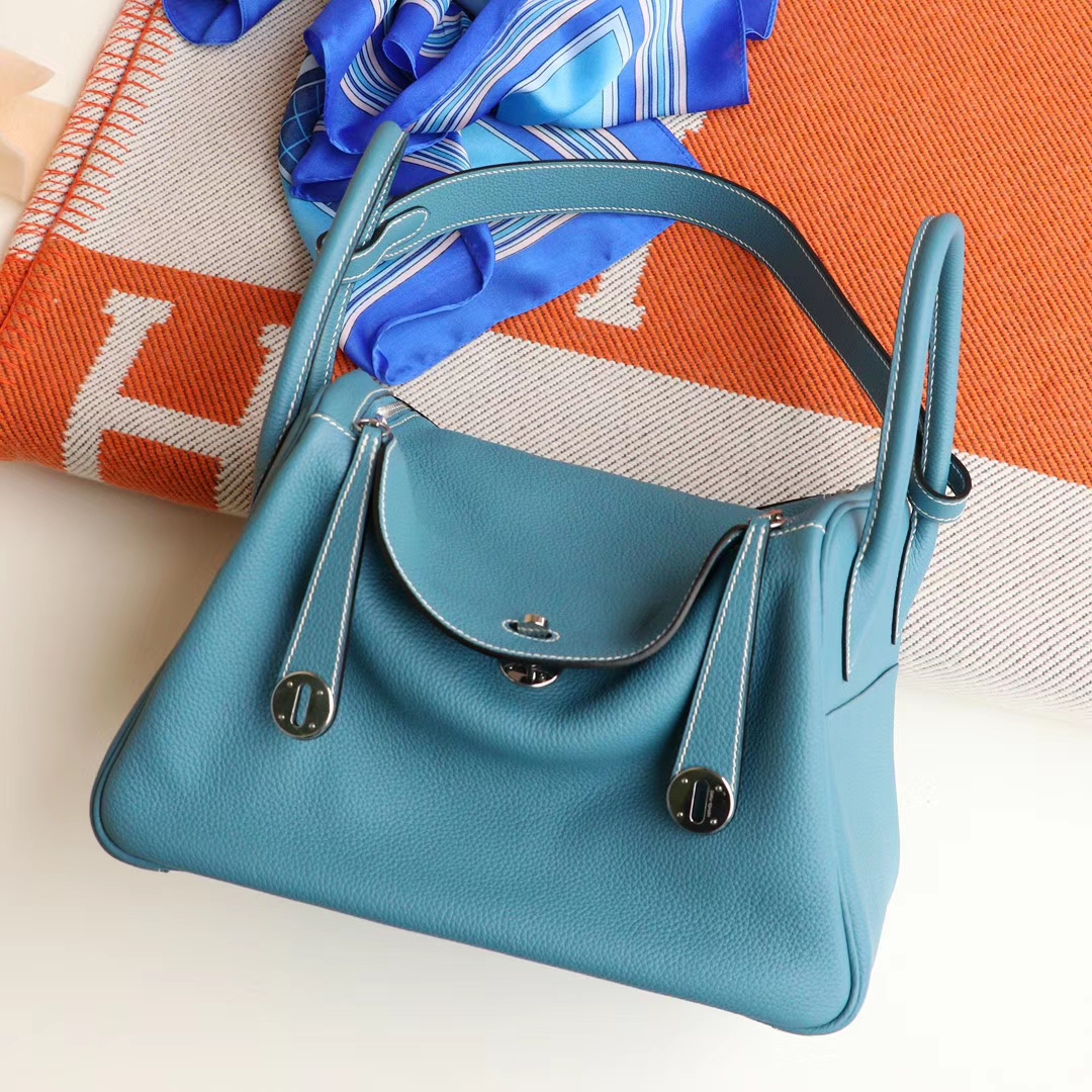 HERMES CK57 牛仔蓝 好看百搭又显白 Lindy30CM togo皮 H家老师傅纯手缝蜡线 琳迪包