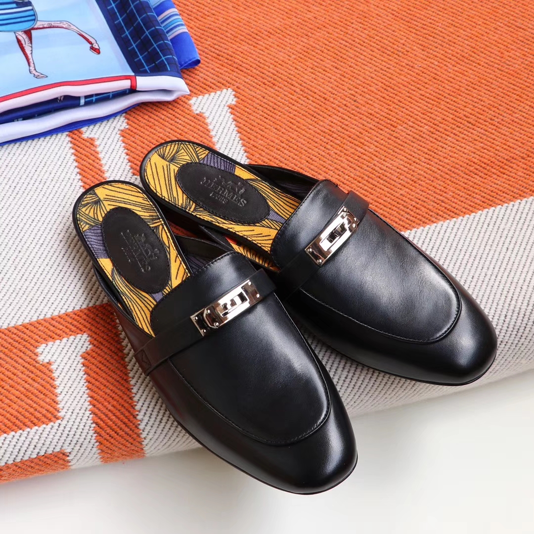 HERMES kelly扣拖鞋 黑色 银扣 39码