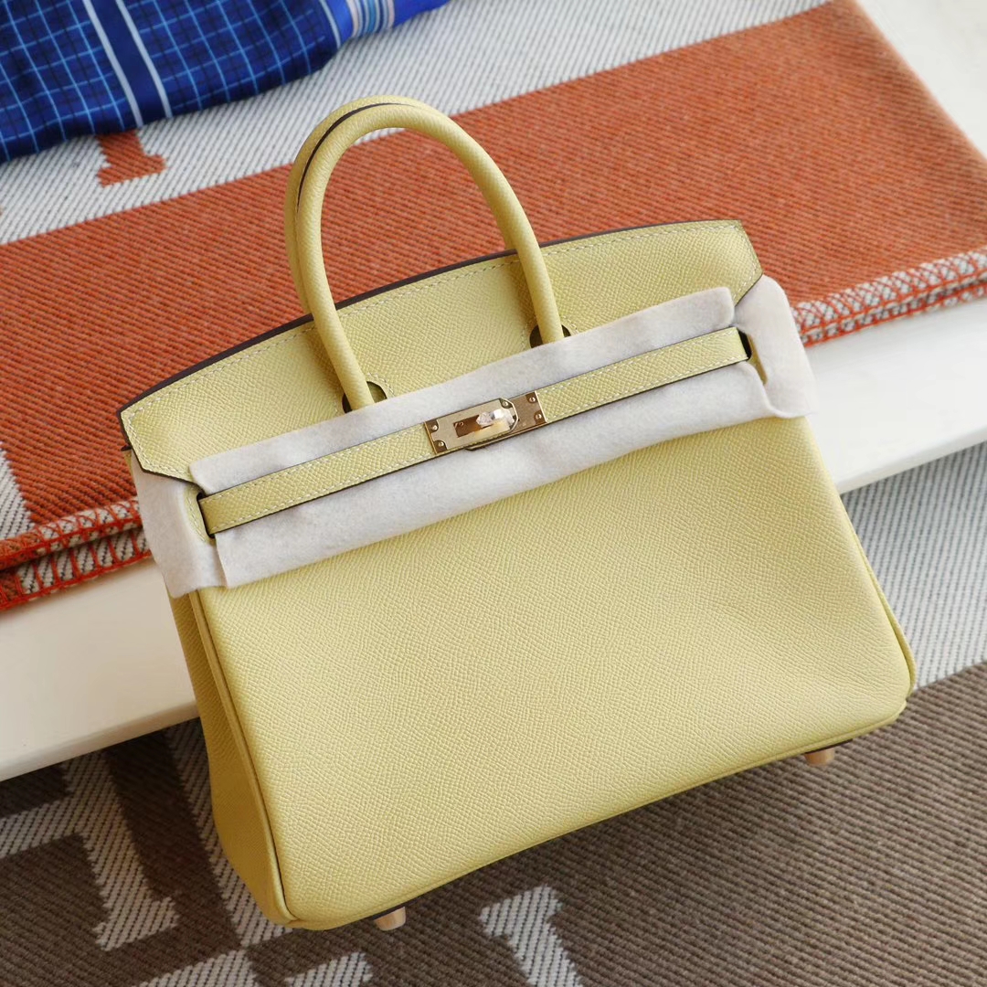 HERMES C9鹅蛋黄 金扣 Birkin25CM 法国Epsom小牛皮 纯手缝蜡线缝制工艺