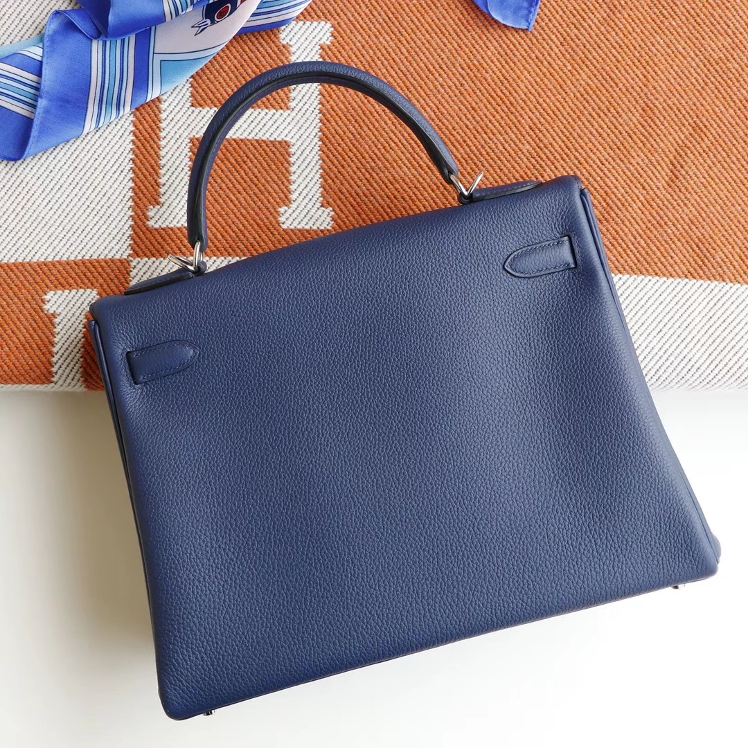 HERMES 现货、CK73宝石蓝 Kelly32CM Togo皮 银扣