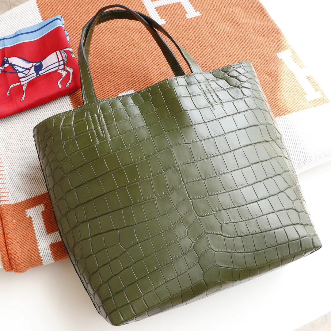 Hermes 客定款、购物袋 42CM 雾面鳄鱼 军绿色