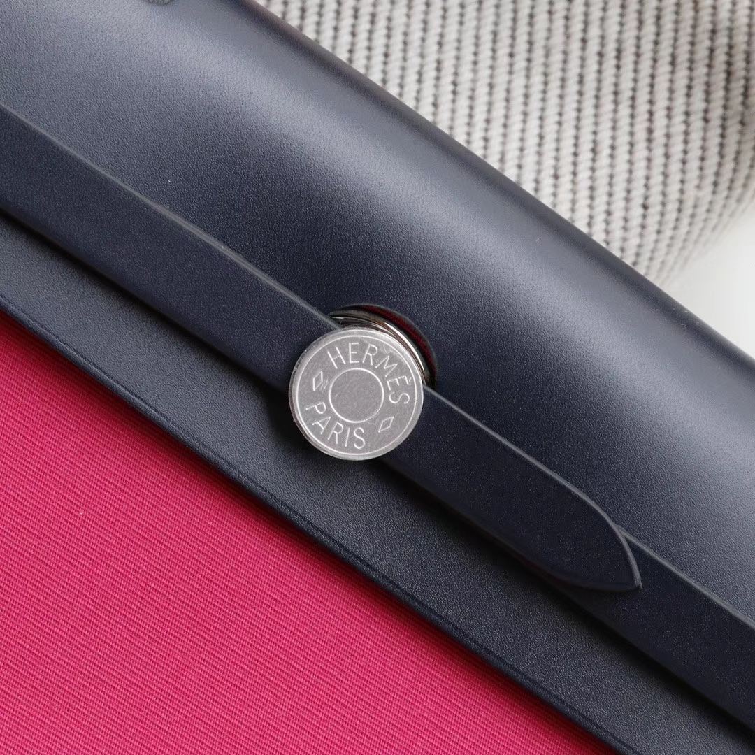 HERMES 夏季必备百搭款 Herbag 31cm 帆布系列 特别轻便 休闲款式