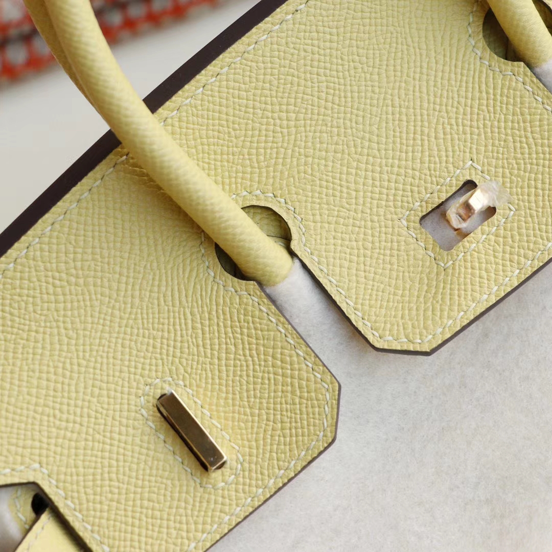 HERMES C9鹅蛋黄 金扣 Birkin25CM 法国Epsom小牛皮 纯手缝蜡线缝制工艺