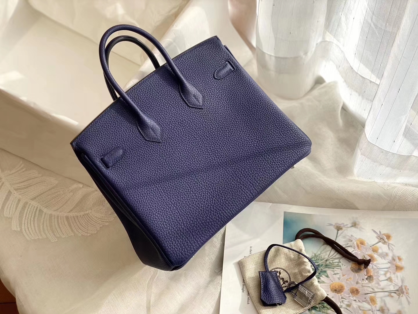19年秋冬新色M3 蓝紫蓝紫超好看！ M3蓝紫色 银扣 birkin25CM 原厂Togo皮 铂金包 纯手缝蜡线缝制工艺