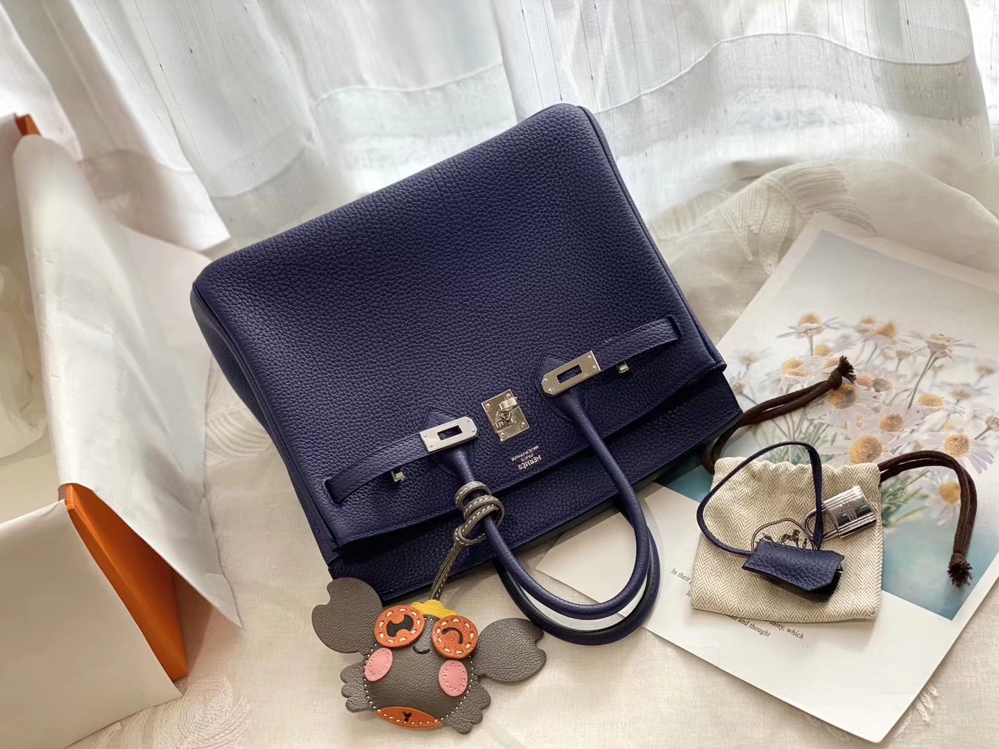 19年秋冬新色M3 蓝紫蓝紫超好看！ M3蓝紫色 银扣 birkin25CM 原厂Togo皮 铂金包 纯手缝蜡线缝制工艺