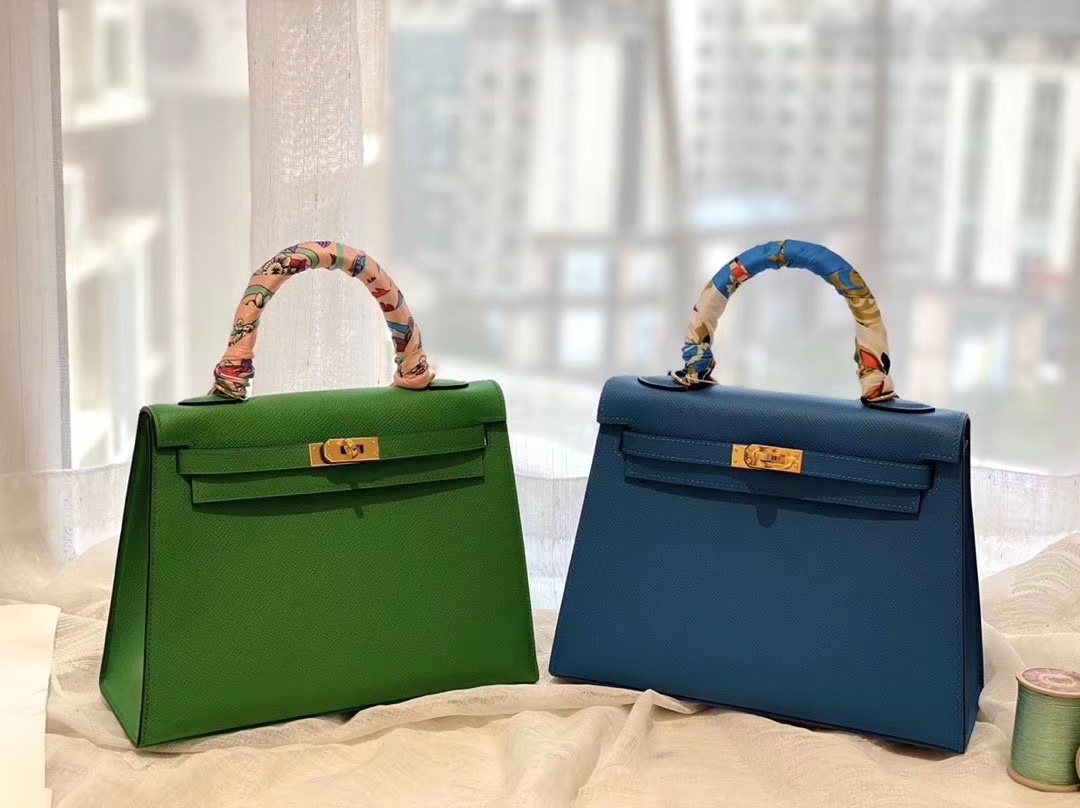 Kelly 25cm epsom皮 B3坦桑尼亚蓝 金扣 版型比birkin更有年轻的感觉 可拎可肩背