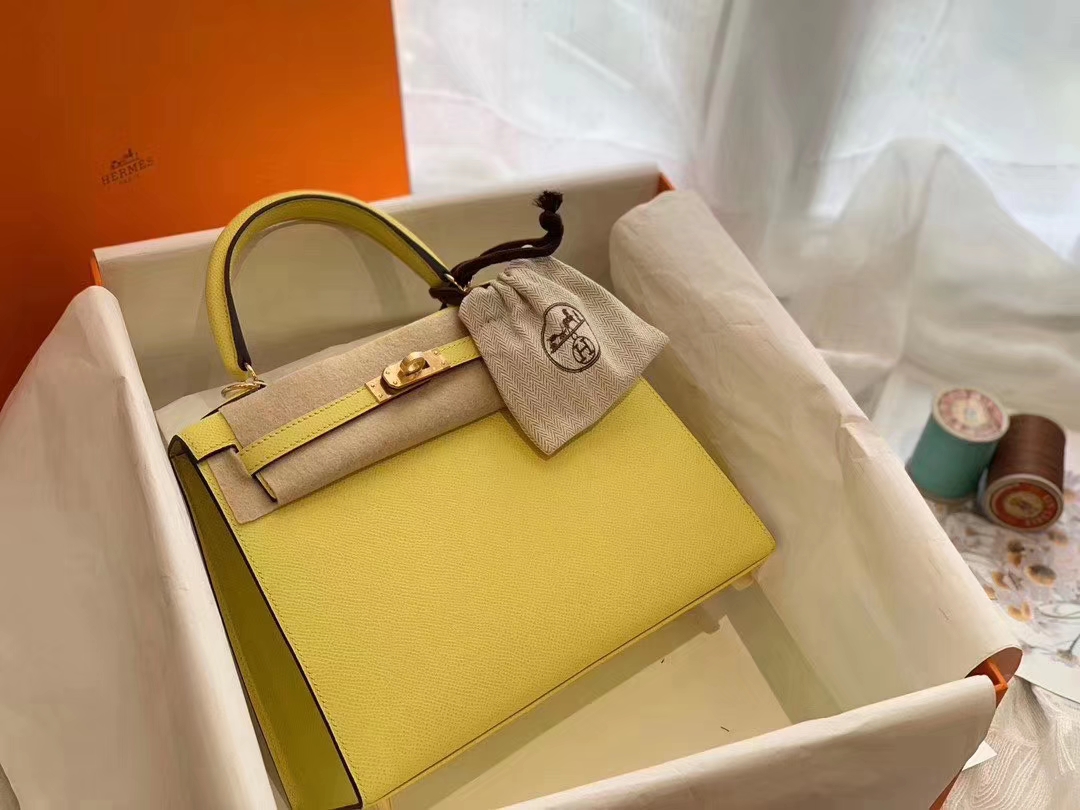 Kelly 25cm epsom皮 9R柠檬黄 金扣 版型比birkin更有年轻的感觉 可拎可肩背