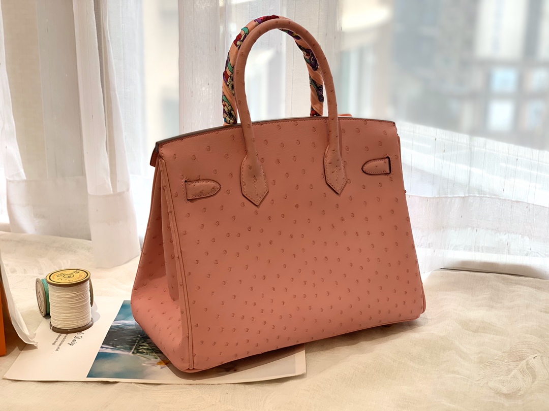 HERMES 3Q 粉色 金扣 30 birkin 南非鸵鸟皮Ostrich 鸵鸟皮经久耐用 耐磨 自重轻 越用越有光泽