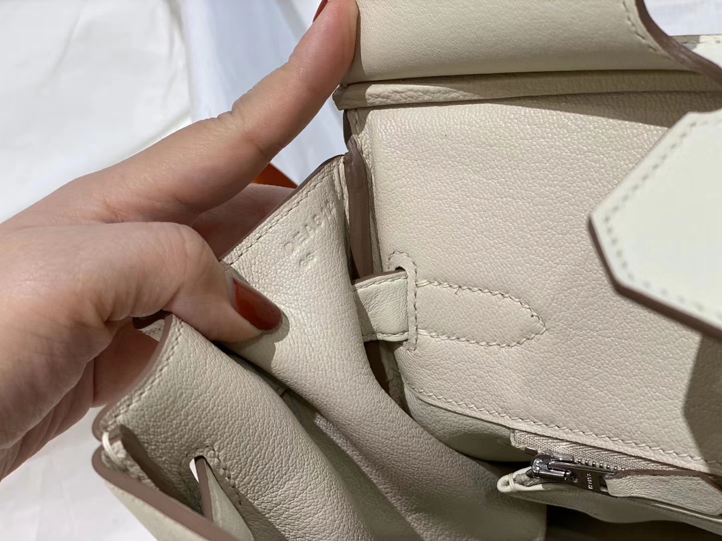 爱马仕 birkin 30 swift cc10奶昔白 银 美到移不开眼睛