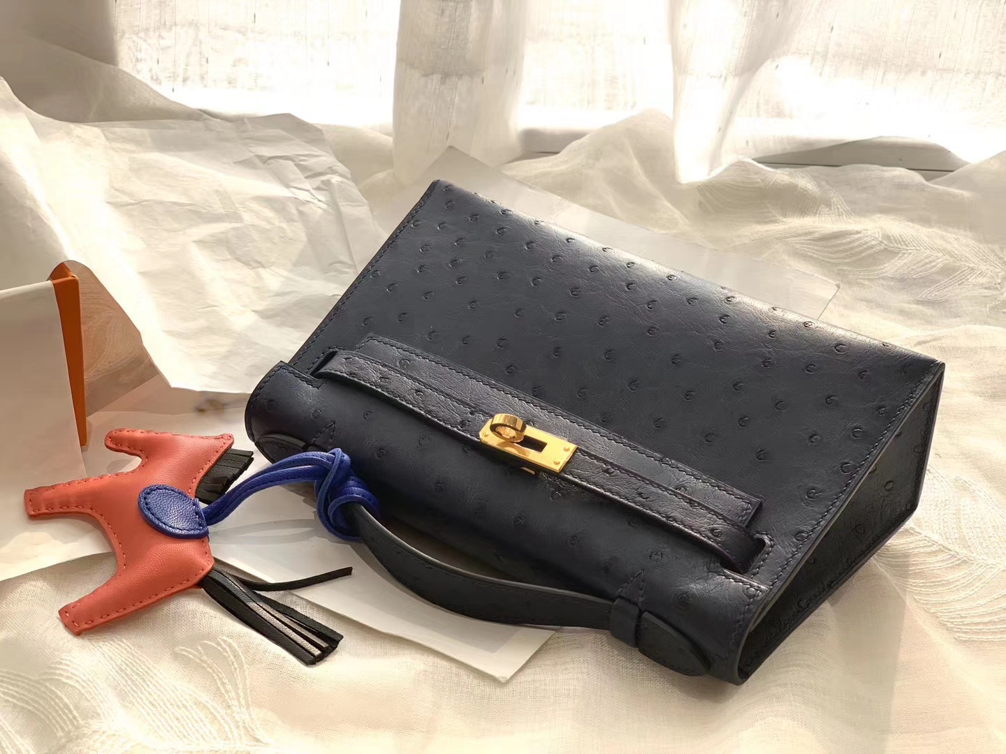 HERMES 73宝石蓝金扣 鸵鸟皮 22 Kelly pochette一代 手包晚宴包/配上猪鼻子链可当小挎包