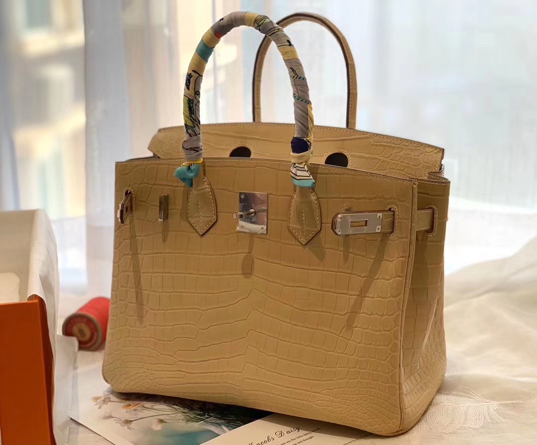HERMES birkin 30 matte雾面 nilo crocodile尼罗鳄两点 Y1香草色 银扣 淡淡奶油黄