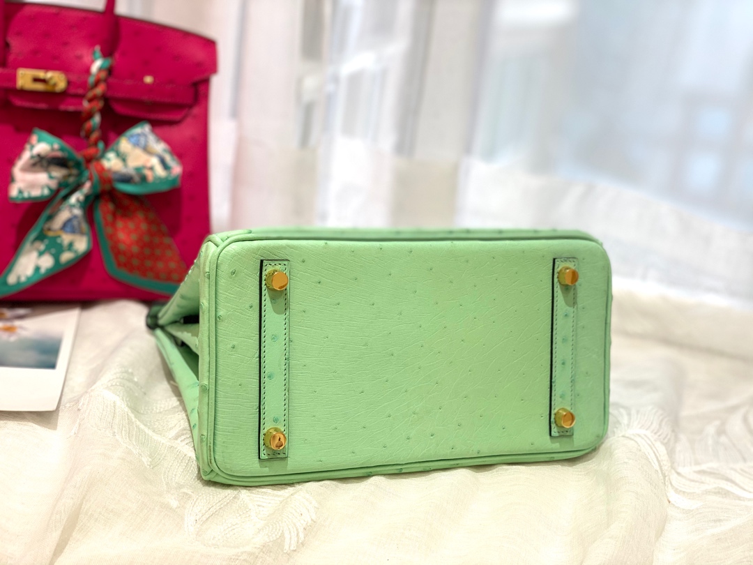HERMES 25birkin 小可爱 进口南非kk鸵鸟皮 冰淇淋绿 金扣 顶级蜡线纯手缝