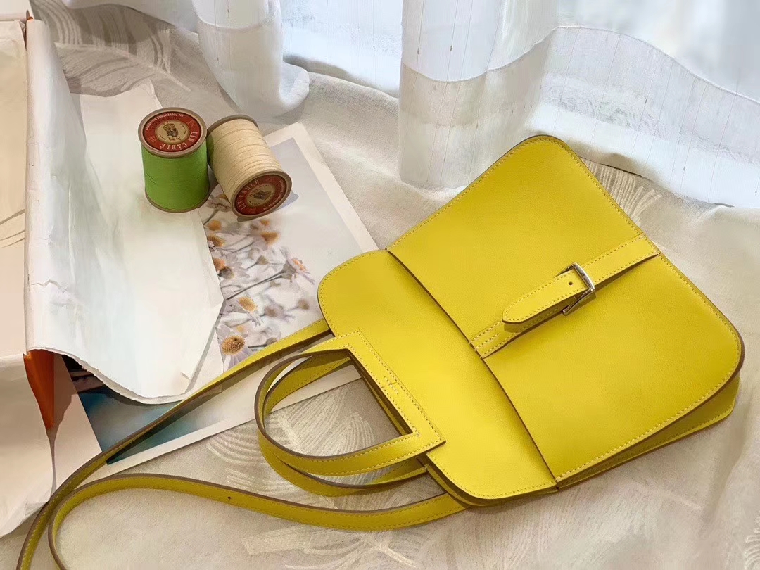 HERMES mini Halzan 肩背设计款 实用 简单 晚宴包 进口swift 皮 9R柠檬黄