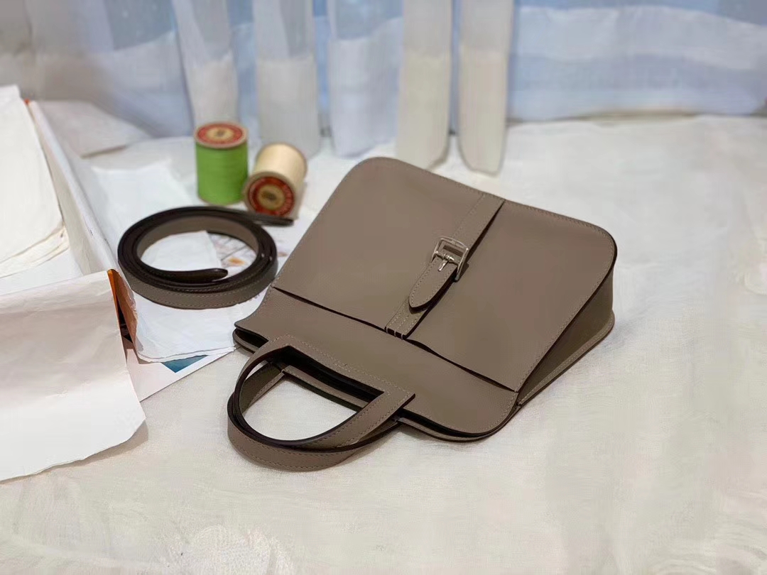 HERMES mini Halzan 肩背设计款 实用 简单 晚宴包 进口swift 皮 M8沥青灰