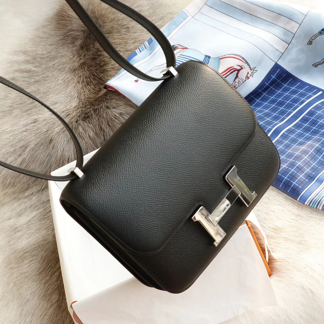 HERMES 现货 CC89黑色 Constance19CM 空姐包 原厂Epsom皮 银扣 纯手工手缝工艺制作