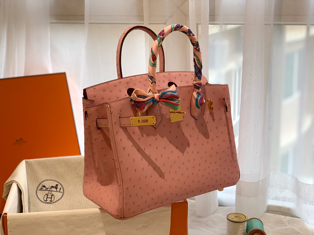 HERMES 3Q 粉色 金扣 30 birkin 南非鸵鸟皮Ostrich 鸵鸟皮经久耐用 耐磨 自重轻 越用越有光泽