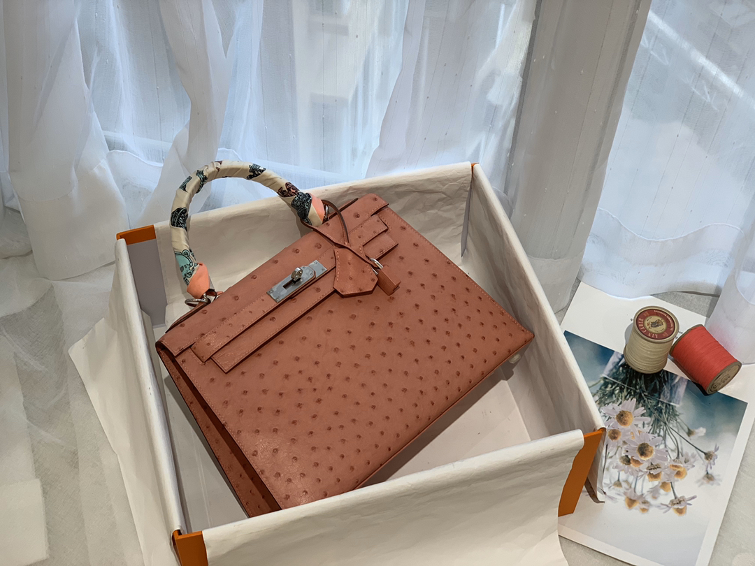 HERMES kelly 28 cc94 陶瓷粉 原厂南非KK Ostrich 鸵鸟皮 蜡线 顶级纯手缝  粉嫩粉嫩滴颜色爱啦