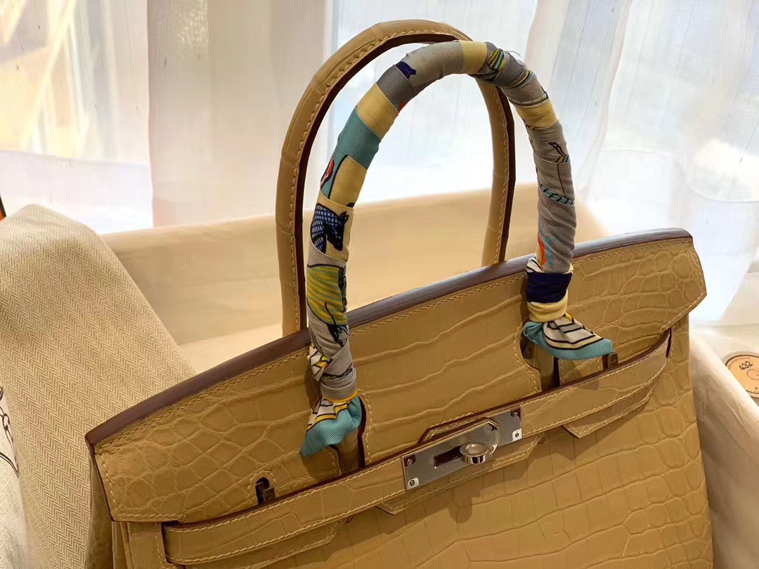 HERMES birkin 30 matte雾面 nilo crocodile尼罗鳄两点 Y1香草色 银扣 淡淡奶油黄