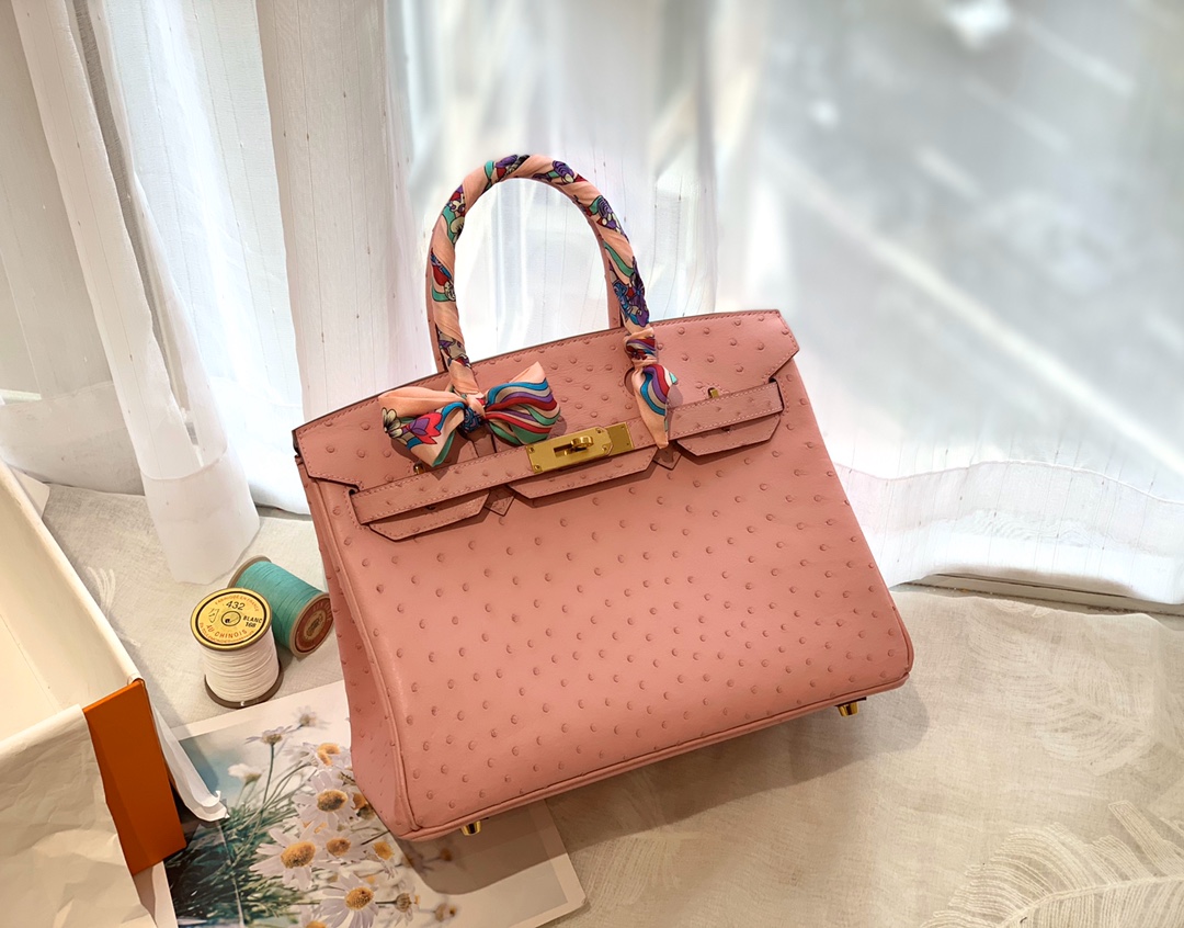 HERMES 3Q 粉色 金扣 30 birkin 南非鸵鸟皮Ostrich 鸵鸟皮经久耐用 耐磨 自重轻 越用越有光泽