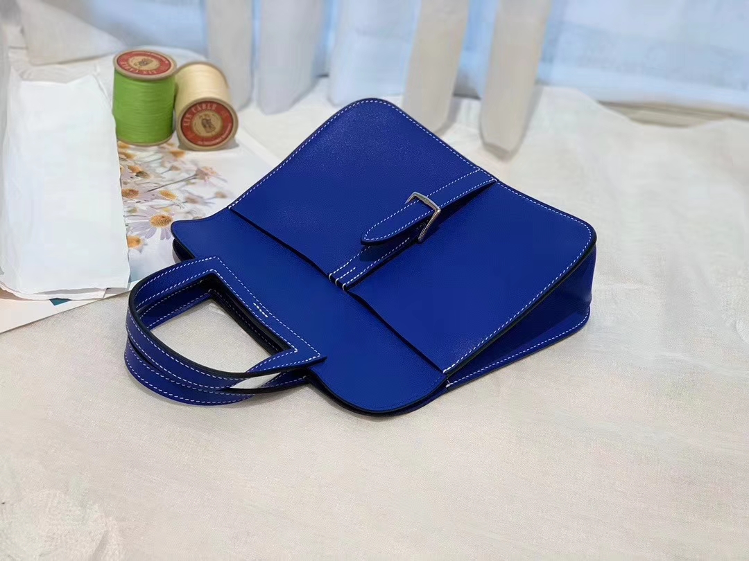 HERMES mini Halzan 肩背设计款 实用 简单 晚宴包 进口swift 皮 T7 电光蓝