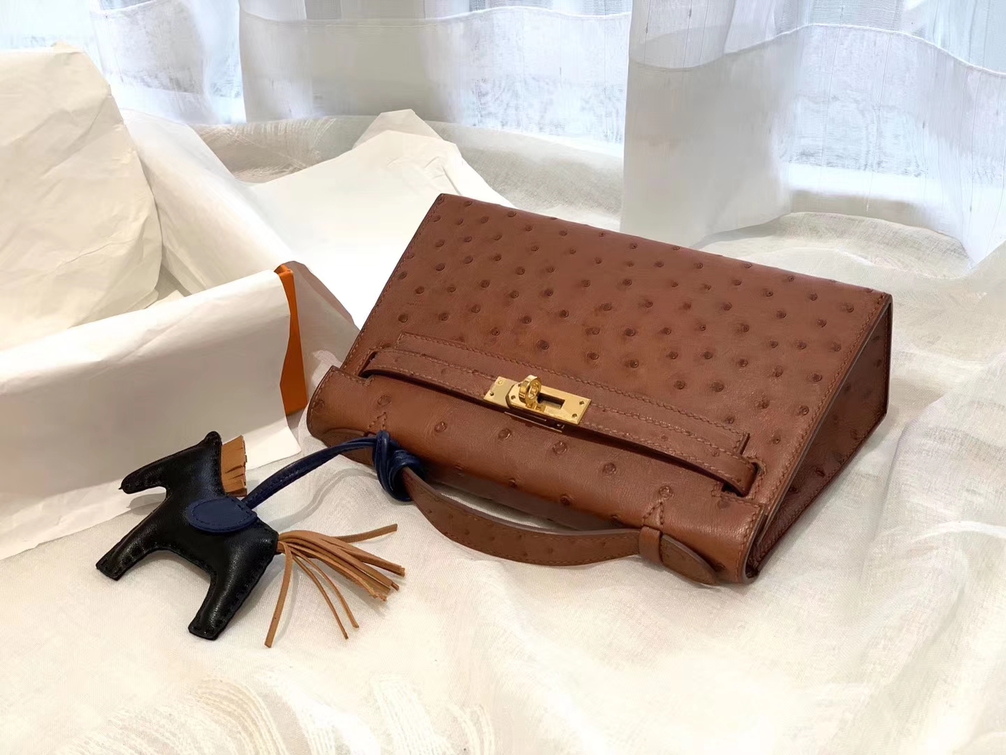 HERMES 45深棕色 金扣 鸵鸟皮 22 Kelly pochette一代 手包晚宴包/配上猪鼻子链可当小挎包