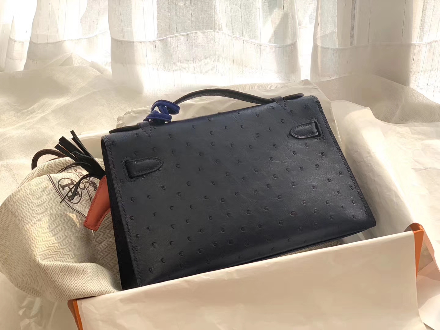 HERMES 73宝石蓝金扣 鸵鸟皮 22 Kelly pochette一代 手包晚宴包/配上猪鼻子链可当小挎包