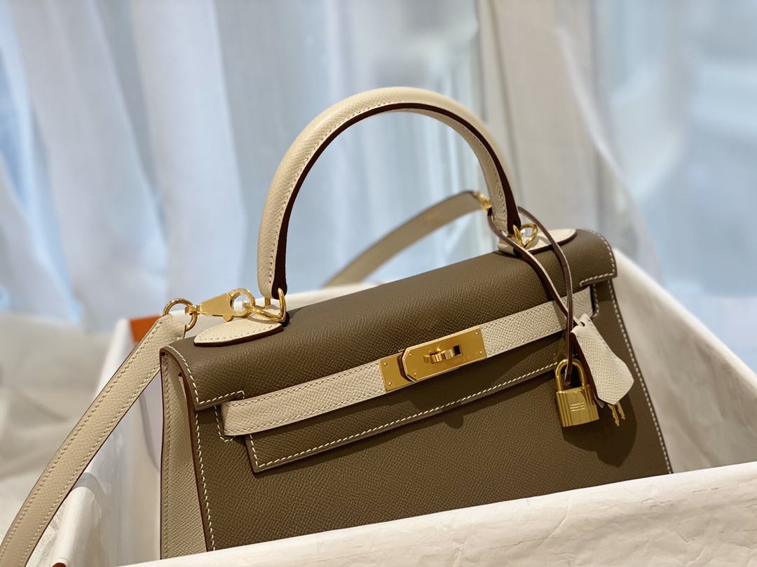 HERMES 28 Kelly epsom 皮 大象灰拼奶昔白 金扣 喜欢的可以订制