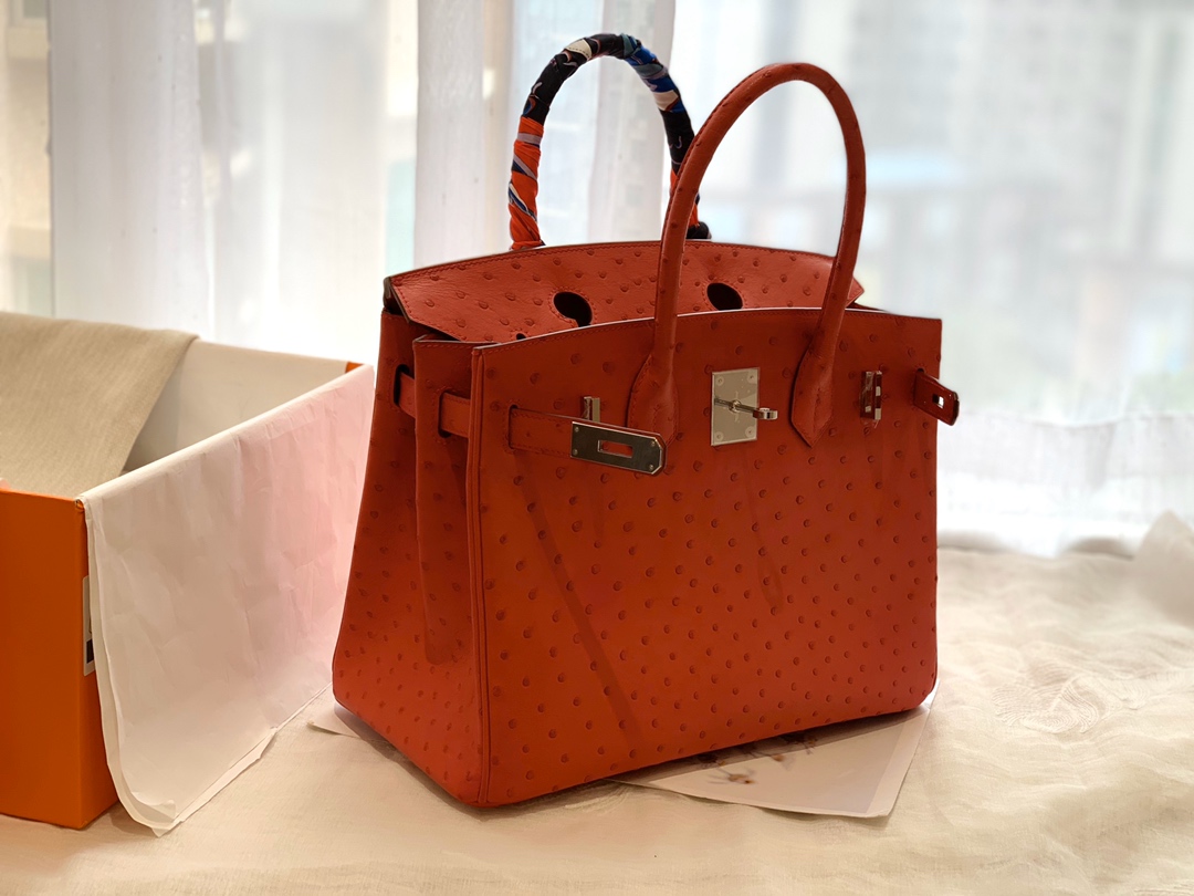 HERMES Q5 大红银扣 30 birkin 南非鸵鸟皮Ostrich 鸵鸟皮经久耐用 耐磨 自重轻 越用越有光泽