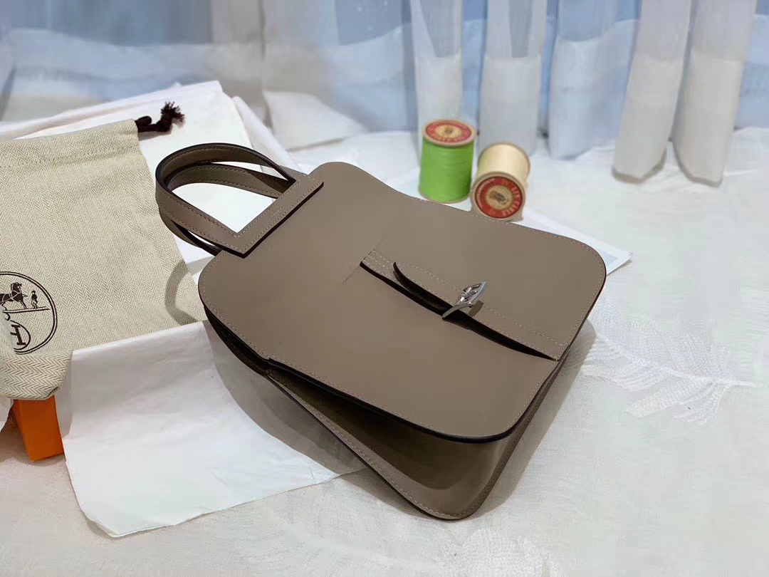 HERMES mini Halzan 肩背设计款 实用 简单 晚宴包 进口swift 皮 M8沥青灰