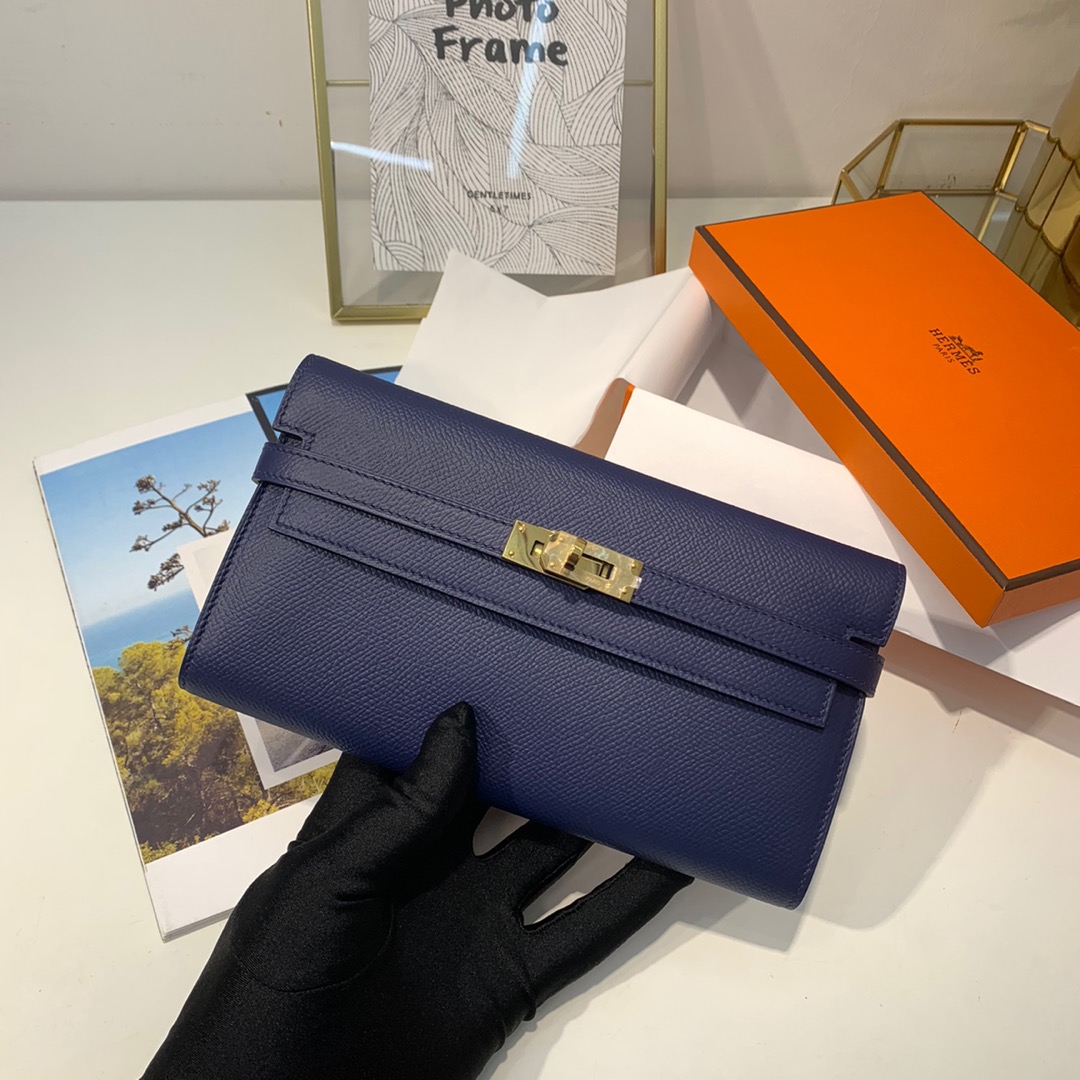 HERMES epsom 皮 73 宝石蓝 金扣 Kelly经典钱包 颜值与实用并存的钱包 搭配猪鼻子长项链 秒变小斜挎包