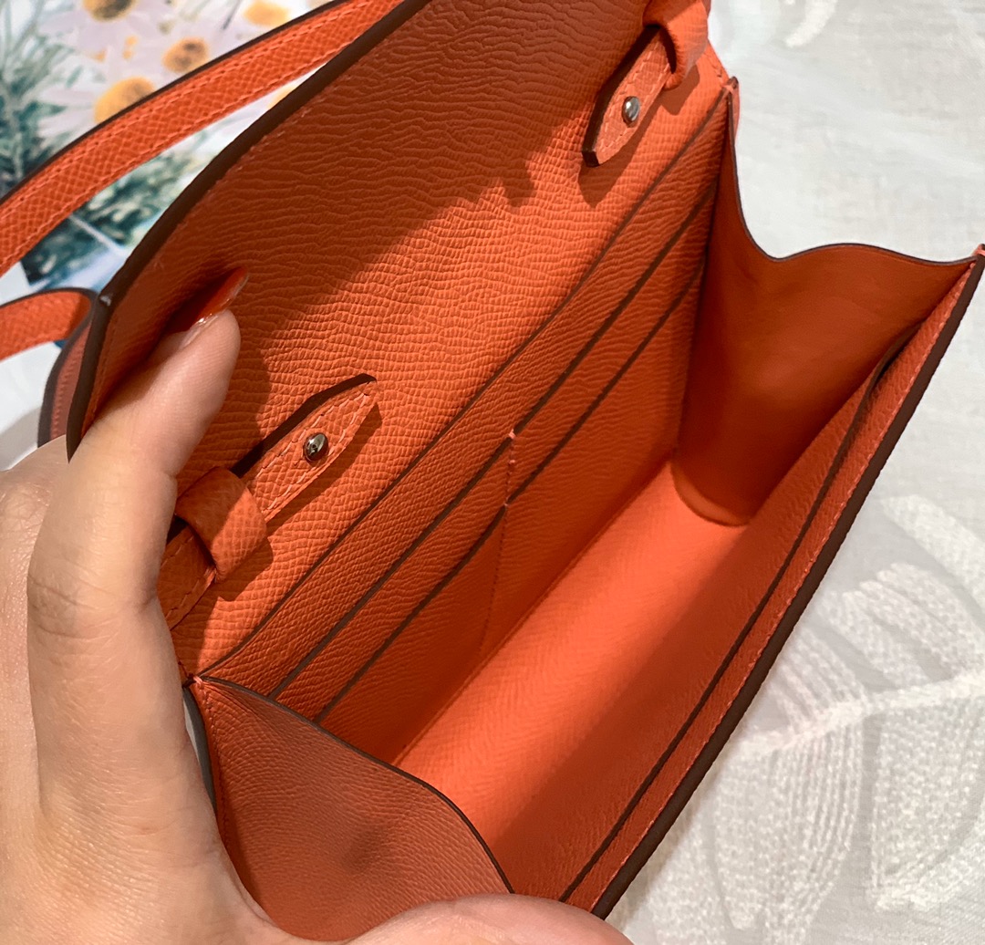 HERMES 单肩包 Clic 16epsom 皮 L5 龙虾粉