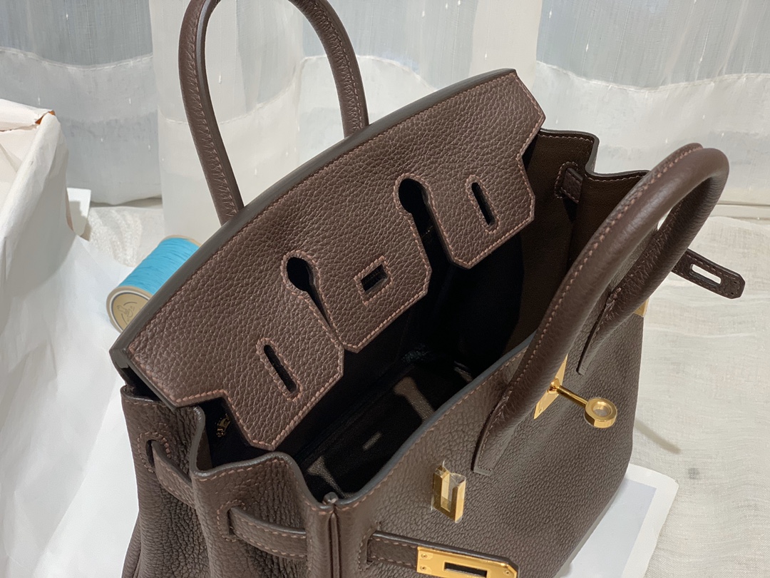 爱马仕香港官网 新到现货 25birkin 小牛togo皮 41 深啡色 金银扣