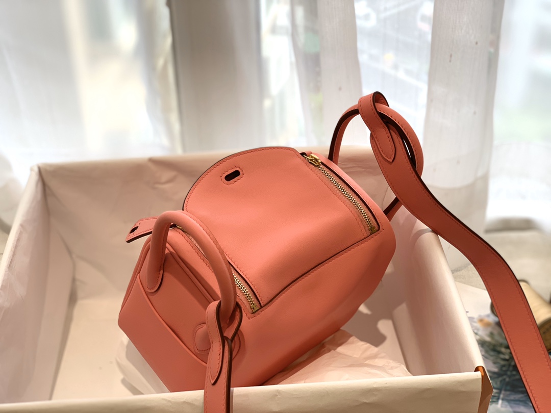 Hermes爱马仕中国官网 Mini Lindy swift k4 夏日粉 金银扣 小小包大容量