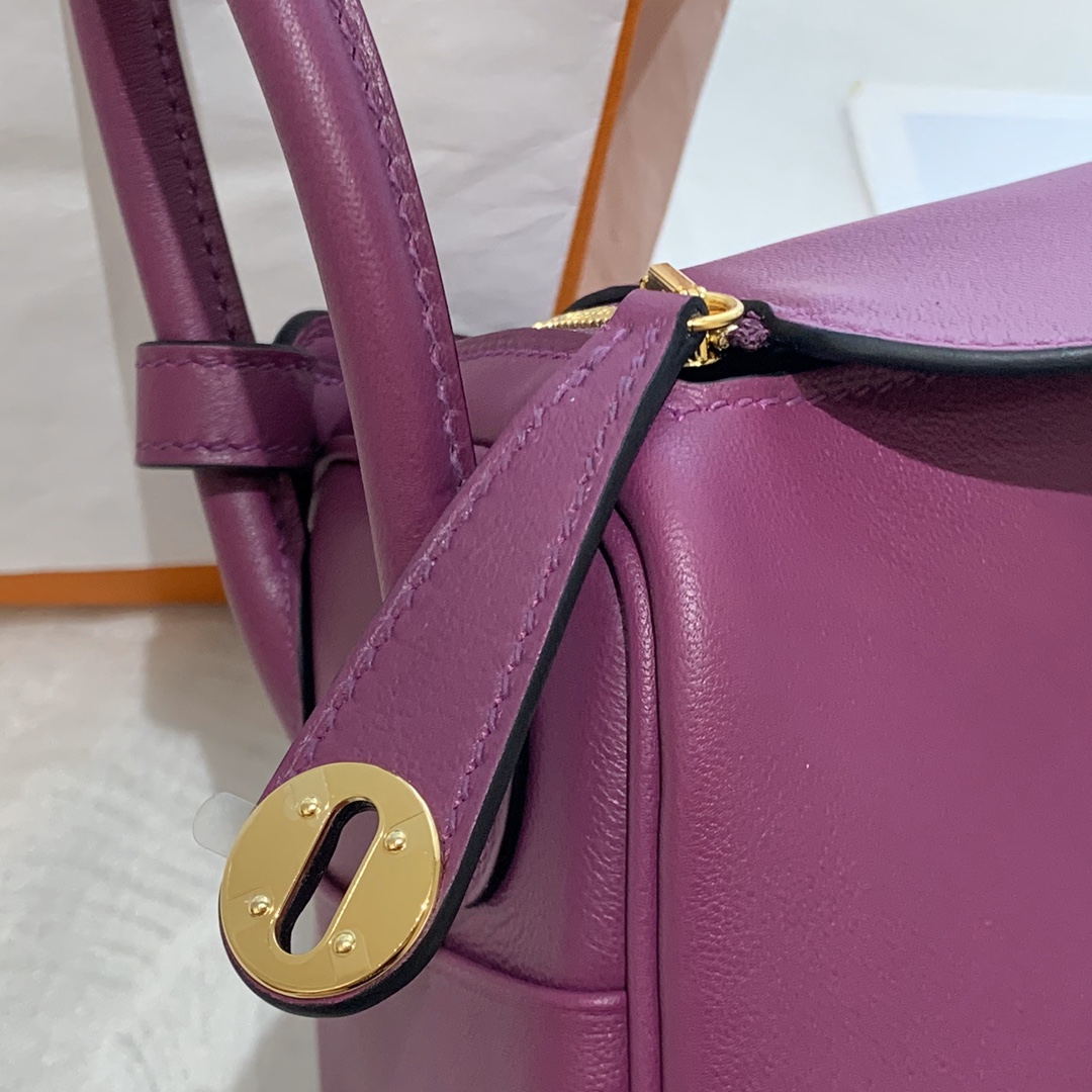 Hermes爱马仕中国官网 新到现货 Mini Lindy swift P9 海葵紫 金银扣 小小包大容量