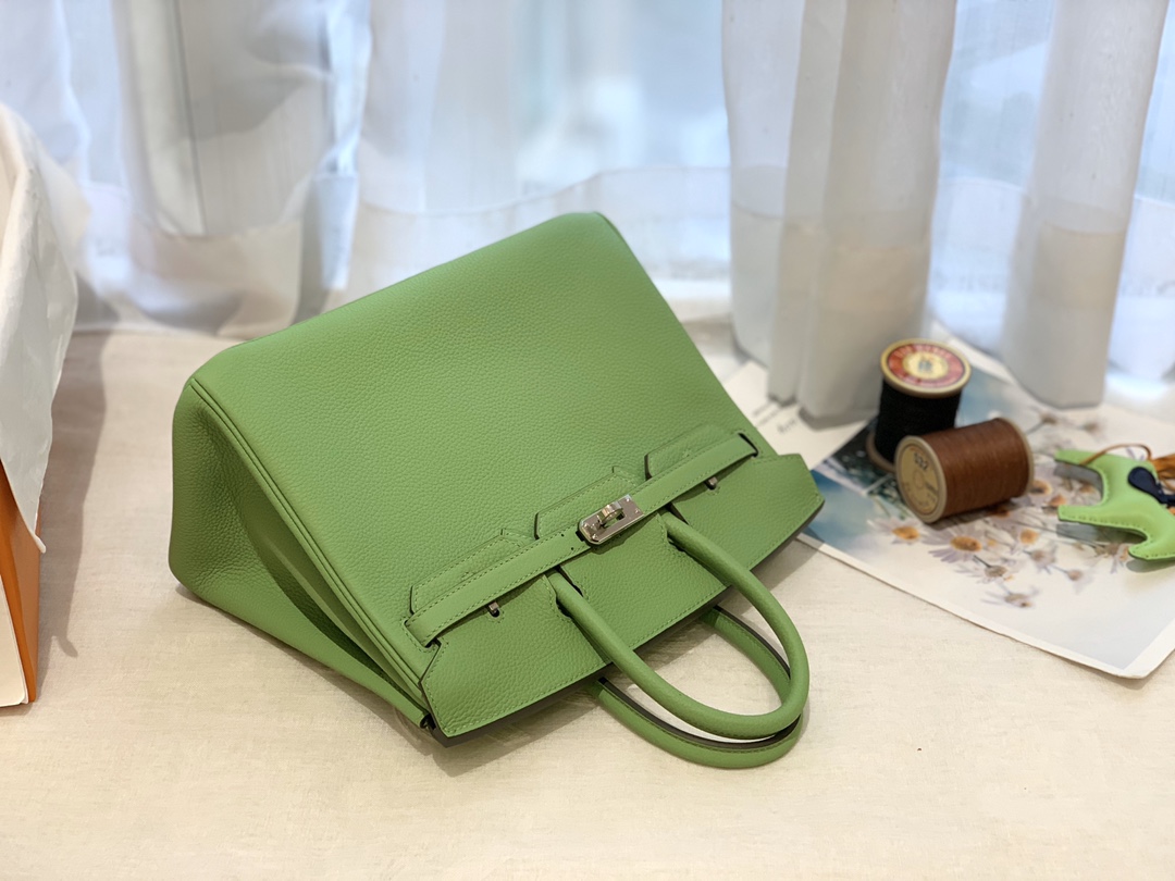 爱马仕Hermes中国官网 新到现货 25birkin togo皮 3i 牛油果 金银扣