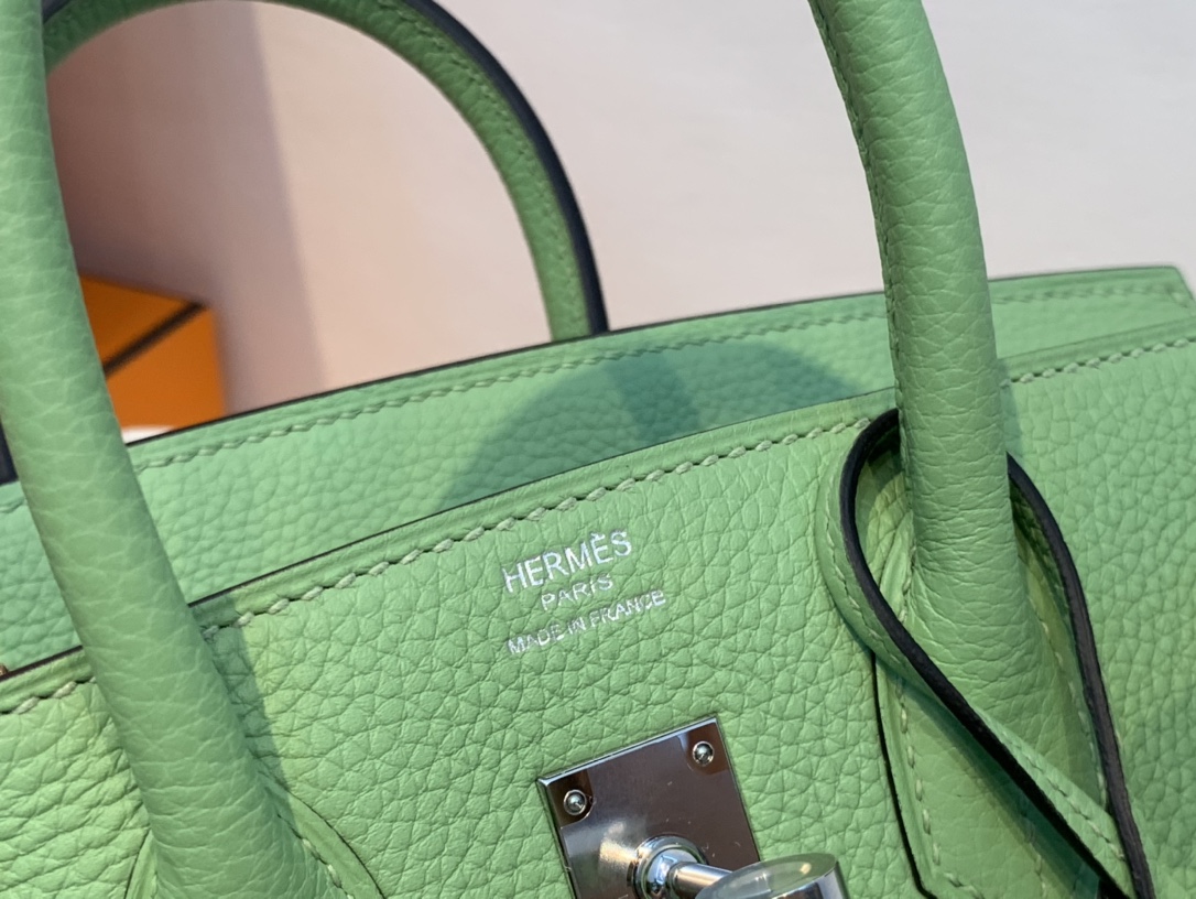 爱马仕包包官网 birkin 25cm togo进口原厂皮 i3 牛油果绿 银扣
