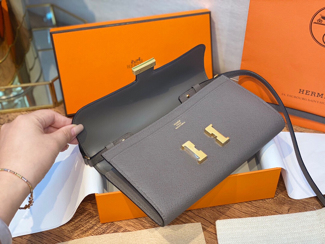 HERMES 爱马仕香港官网 Constance to go 细节图来咯[哇] 配专柜同款包装 一切给你zp即视感～ epsom皮 8F 铁灰 金扣