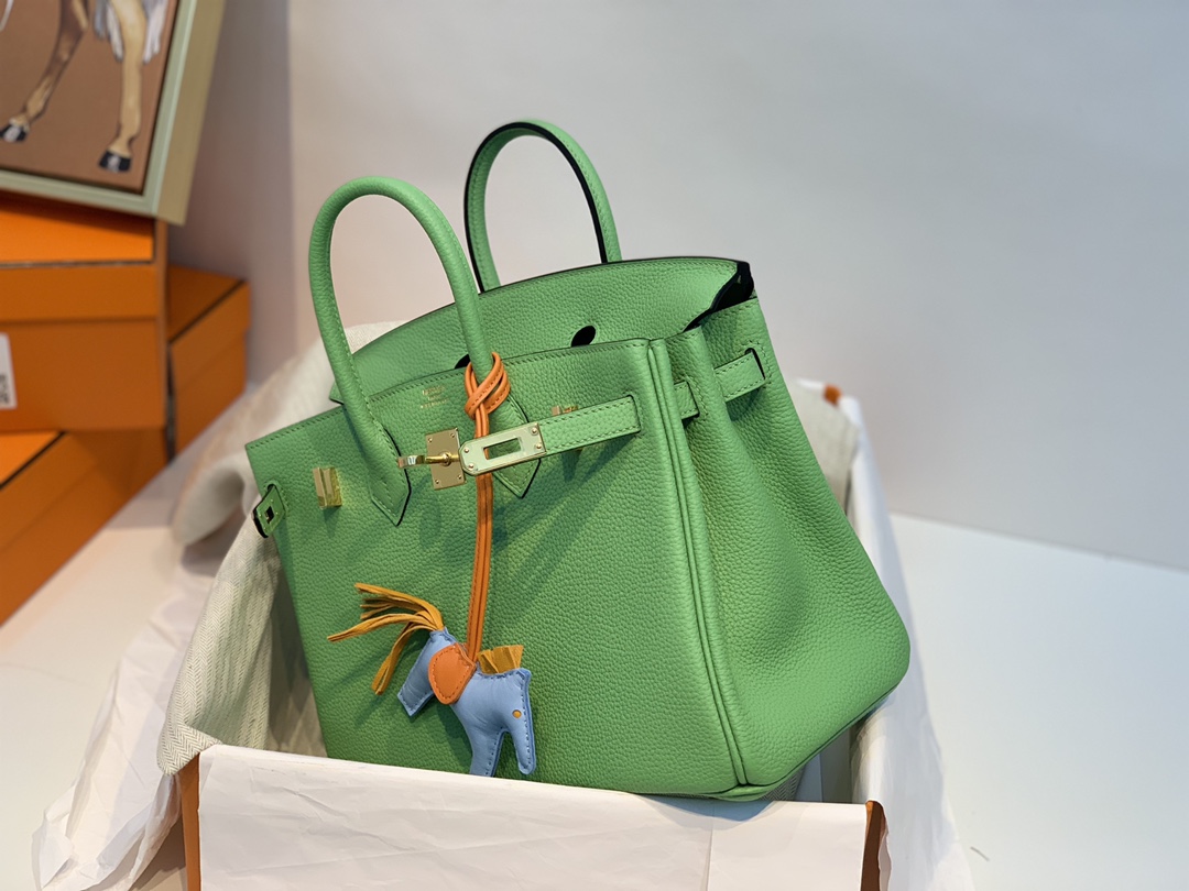 爱马仕包包官网 birkin 25cm togo进口原厂皮 i3 牛油果绿 金扣
